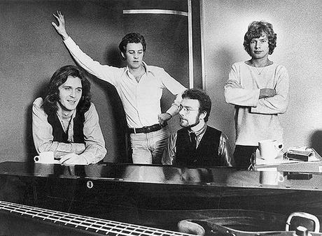 Resultado de imagen para king crimson starless and bible black