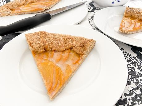 delikatissen tarta masa quebrada tarta masa brisa tarta galette de frutas tarta de frutas tarta de caquis sweet tart crust shortcrust tart dough recetas delikatissen postres rápidos postres fáciles postres delikatissen persimmon tart persimmon galette persimmon cake pate sablée pastry dough masa sablée masa quebrada casera homemade pie tart dough galette dough recipe galette de caqui fruit galette flaky pastry dough easy persimmon tart  