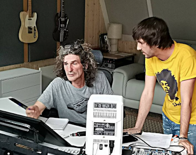 A CONTRAVERSO: COMUNICADO