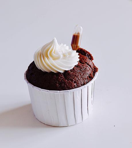 CUPCAKES DE CHOCOLATE CON LICOR CUPCAKES DE CHOCOLATE CON LICOR