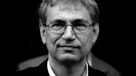 Orhan Pamuk, Me llamo Rojo