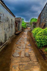 亚博APP官方版_陈立农首登年末封刊 电光大片多样造型秀专属魅力