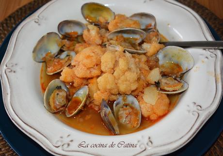 Coliflor con almejas