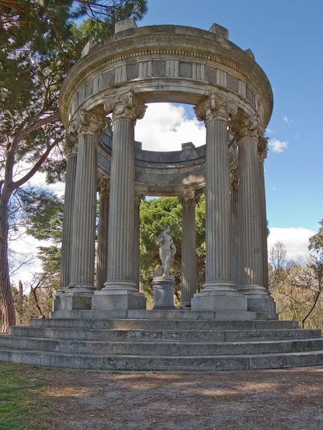 El CAPRICHO de la DUQUESA y las BRUJAS de GOYA