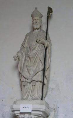 Padre de los presos, enfermos y leprosos.