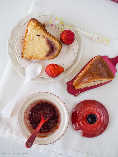 Bundt Cake de fresas y naranja Bundt Cake de fresas y naranja