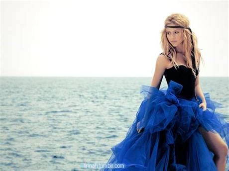 Shakira Blue / the hooting mind: SHAK ON BLUE : Скачай shakira and anuel aa me gusta (2020) и shakira and camilo, pedro capo tutu (remix) (2019). Better together out of the blue jack johnson live sessions. shakira - stunning | Beautiful dresses, Fashion, Blue ...