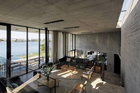 Residencia Minimalista de Hormigon Armado