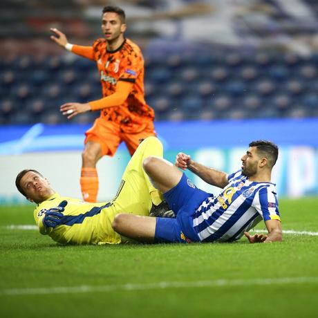 El Porto se plantó ante la Juventus de Cristiano y ganó la ida