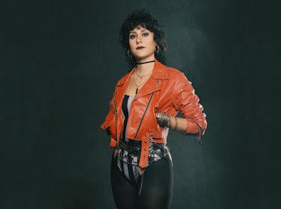 CURLY MANE: 'I NEED ROCK AND ROLL'