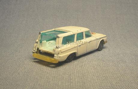 Studebaker Wagonaire ambulancia de Husky