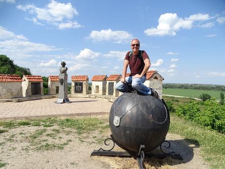 TRANSNISTRIA : LA FORTALEZA DE BENDER TRANSNISTRIA : LA FORTALEZA DE BENDER