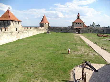 TRANSNISTRIA : LA FORTALEZA DE BENDER TRANSNISTRIA : LA FORTALEZA DE BENDER