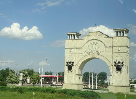 TRANSNISTRIA : LA FORTALEZA DE BENDER TRANSNISTRIA : LA FORTALEZA DE BENDER