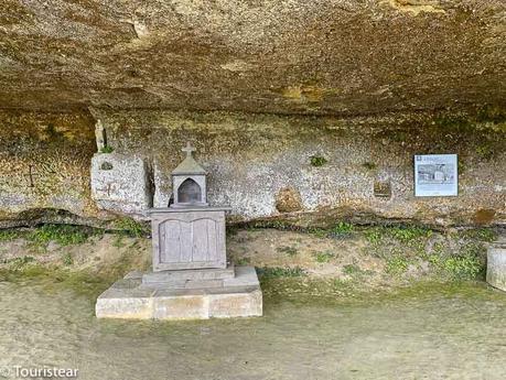 Qué ver en la Roque Saint-Christophe en Dordoña