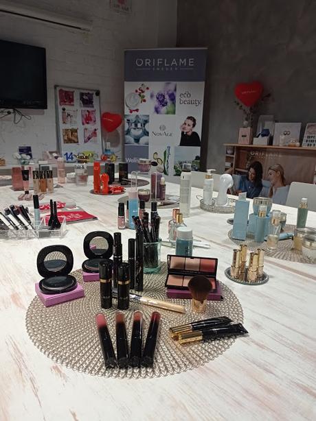 BLOGSSIPGIRL TE PRESENTA: BLOGSSIPOILS AMPLÍA PROPUESTAS DE BELLEZA CON LA COSMÉTICA NATURAL ORIFLAME BLOGSSIPGIRL TE PRESENTA: BLOGSSIPOILS AMPLÍA PROPUESTAS DE BELLEZA CON LA COSMÉTICA NATURAL ORIFLAME