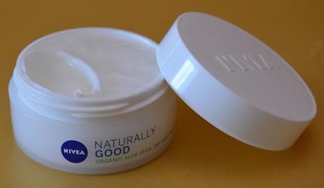 cremadedía_nivea_naturallygood_notinoes.jpg