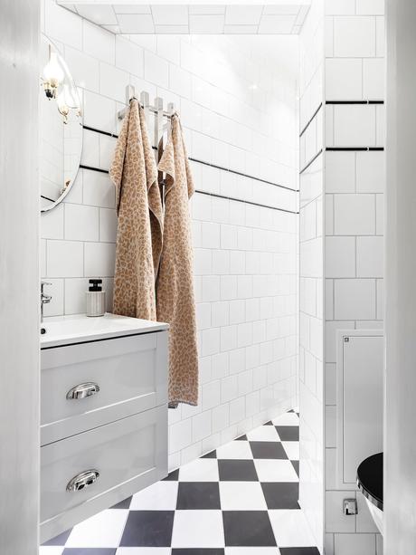 delikatissen small kitchen sillas de diseño scandinavian style scandinavian kitchen scandinavian interiors nordic kitchen modern kitchen lámpara de diseño diseño danés despensa cocina nórdica cocina mint cocina grande cocina escandinava cocina de estilo nórdico cocina comedor decoración closed kitchen delikatissen small kitchen sillas de diseño scandinavian style scandinavian kitchen scandinavian interiors nordic kitchen modern kitchen lámpara de diseño diseño danés despensa cocina nórdica cocina mint cocina grande cocina escandinava cocina de estilo nórdico cocina comedor decoración closed kitchen