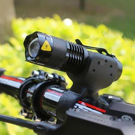 «Bicycle Light Q5 Led Bike Cycling Front Lamp Torch Zoomable Focus Flashlight for Outdoor Night Cycling Riding Accessories»