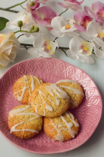 Galletas Veganas de Limón y Semillas de Amapola Galletas Veganas de Limón y Semillas de Amapola