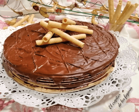 TARTA DE CHOCOLATE CON OBLEAS DE PAN DE ÁNGEL