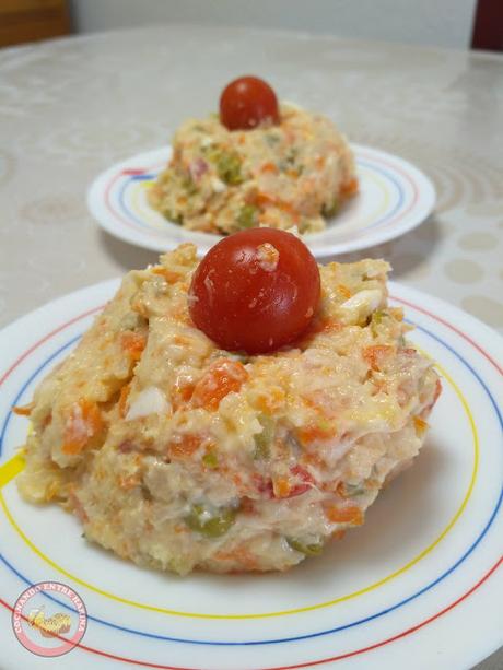 ENSALADILLA DE COLIFLOR, BAJA EN HIDRATOS DE CARBONO