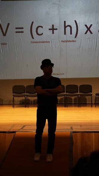 ¿CUANTO VALE UNA PERSONA? por Manu Medina