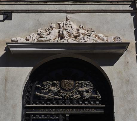 Los HABITANTES del ANTIGUO MUSEO del EJÉRCITO