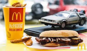 Mc Donald's y su Delorean #LoBuenoSiempreVuelve