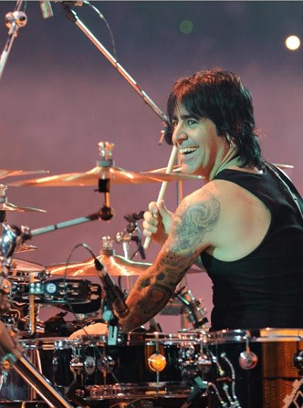 Efemérides del Rock y Heavy Metal: Qué pasó un 24 de Febrero Efemérides del Rock y Heavy Metal: Qué pasó un 24 de Febrero