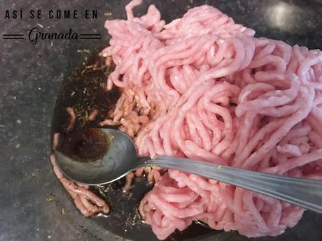 Noodles de arroz con pollo macerado