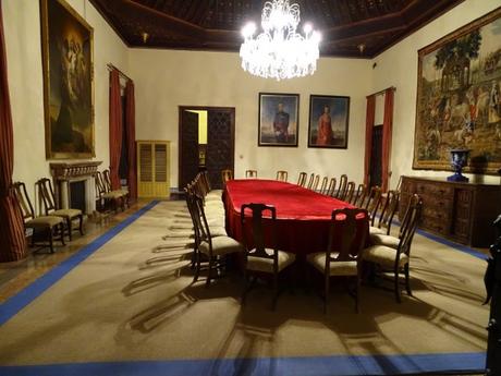 Real Alcázar de Sevilla, una visita de cine por el monumento más bonito de la ciudad. Real Alcázar de Sevilla, una visita de cine por el monumento más bonito de la ciudad.