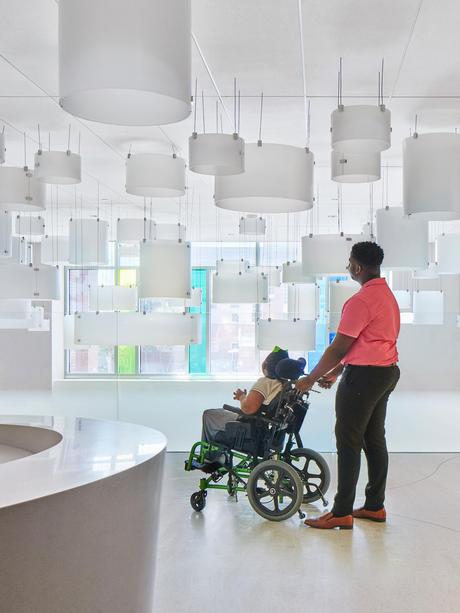 ¿Cómo se diseñan hospitales más amigables con el autismo?