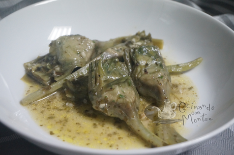 Alcachofas en salsa verde