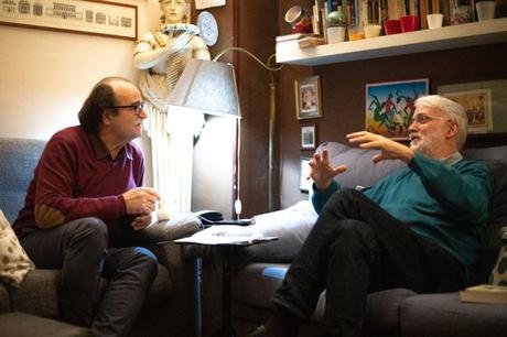 Eduardo Moga: “Un poema es una casa y a la vez un río” Eduardo Moga: “Un poema es una casa y a la vez un río”