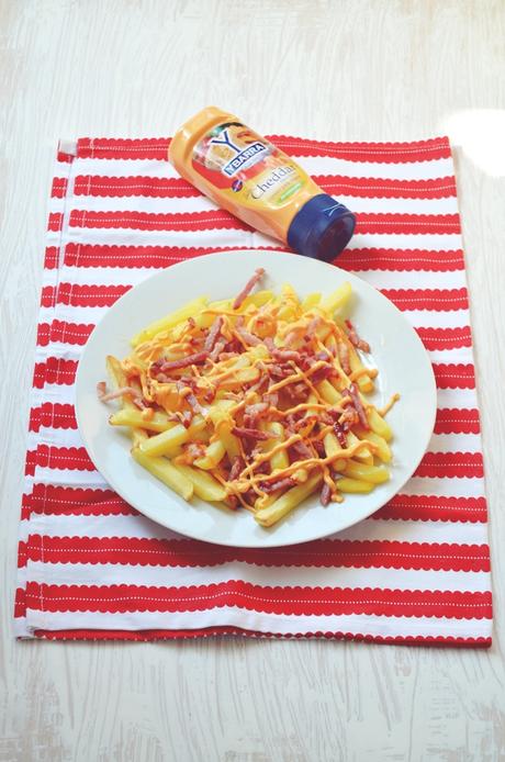 Bacon and cheese fries en freidora sin aceite con Degustabox Bacon and cheese fries en freidora sin aceite con Degustabox