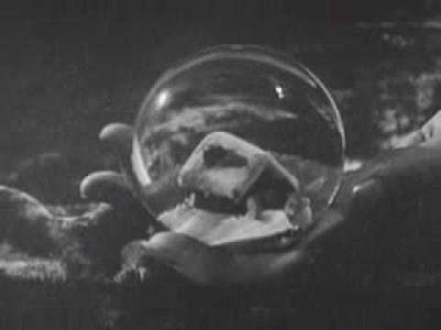 METRÓPOLIS - BOLA DE NIEVE METRÓPOLIS - BOLA DE NIEVE