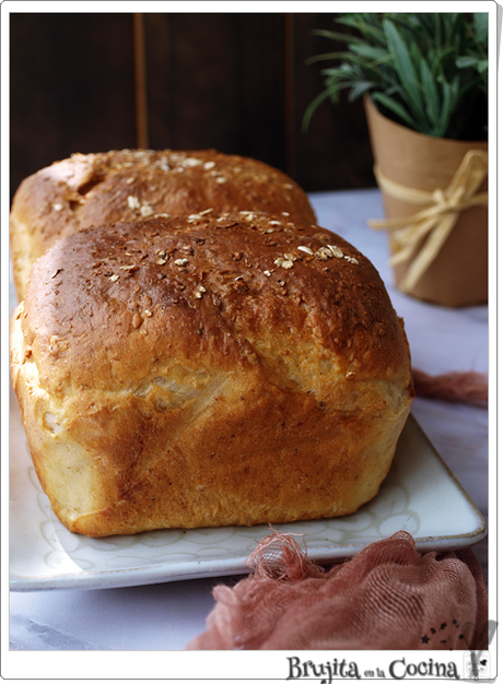 Pan de leche con avena