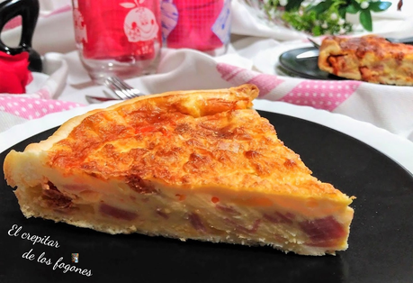QUICHE DE JAMÓN, QUESO Y CHORIZO QUICHE DE JAMÓN, QUESO Y CHORIZO