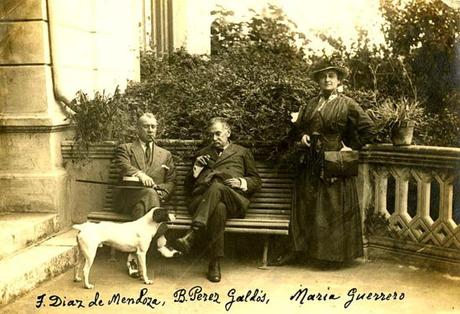 Fernando Díaz de Mendoza y María Guerrero visitan a Galdós en su finca de San Quintín, en El Sardinero.
