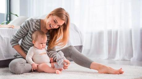 Qué necesitáis para sus primeros meses en casa… y sus primeros paseos