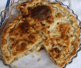 Pastel de carne picada y puerros