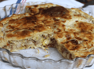 Pastel de carne picada y puerros