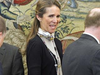 ¿De qué sirve una monarquía que no sirve?