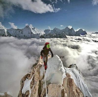 ¿De qué sirve una monarquía que no sirve?