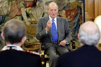 ¿De qué sirve una monarquía que no sirve?