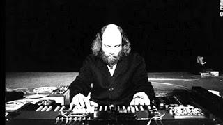 Terry Riley - A Rainbow in Curved Air (1969)