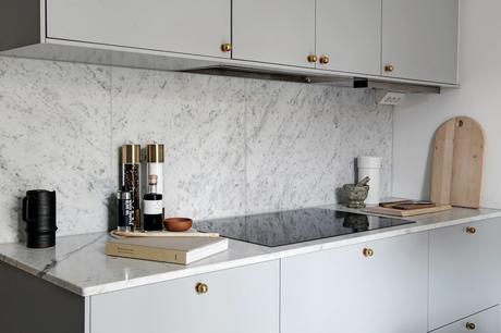 delikatissen sillas de diseño scandinavian eatingroom scandinavian dining table scandinavian decor nordic diningroom muebles de diseño mesa nórdica mesa de diseño mesa de cristal mesa de comedor glass table tops glass dining table design glass table decoración de comedores contemporary style comedor nórdico comedor moderno  