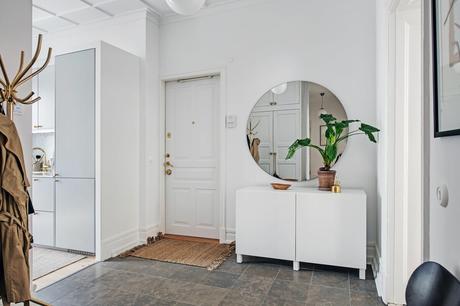 delikatissen sillas de diseño scandinavian eatingroom scandinavian dining table scandinavian decor nordic diningroom muebles de diseño mesa nórdica mesa de diseño mesa de cristal mesa de comedor glass table tops glass dining table design glass table decoración de comedores contemporary style comedor nórdico comedor moderno  