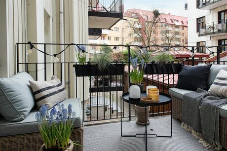 delikatissen sillas de diseño scandinavian eatingroom scandinavian dining table scandinavian decor nordic diningroom muebles de diseño mesa nórdica mesa de diseño mesa de cristal mesa de comedor glass table tops glass dining table design glass table decoración de comedores contemporary style comedor nórdico comedor moderno  